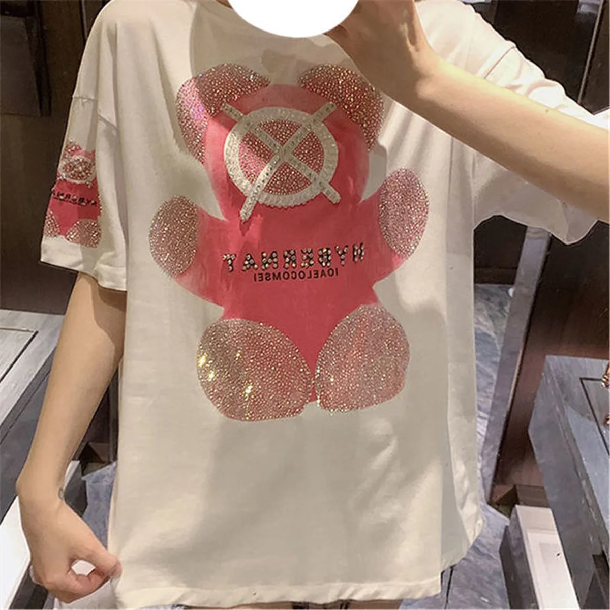 

Футболка женская оверсайз с принтом медведя, милая рубашка с бриллиантами, смешная белая свободная футболка в японском стиле Харадзюку, топ...