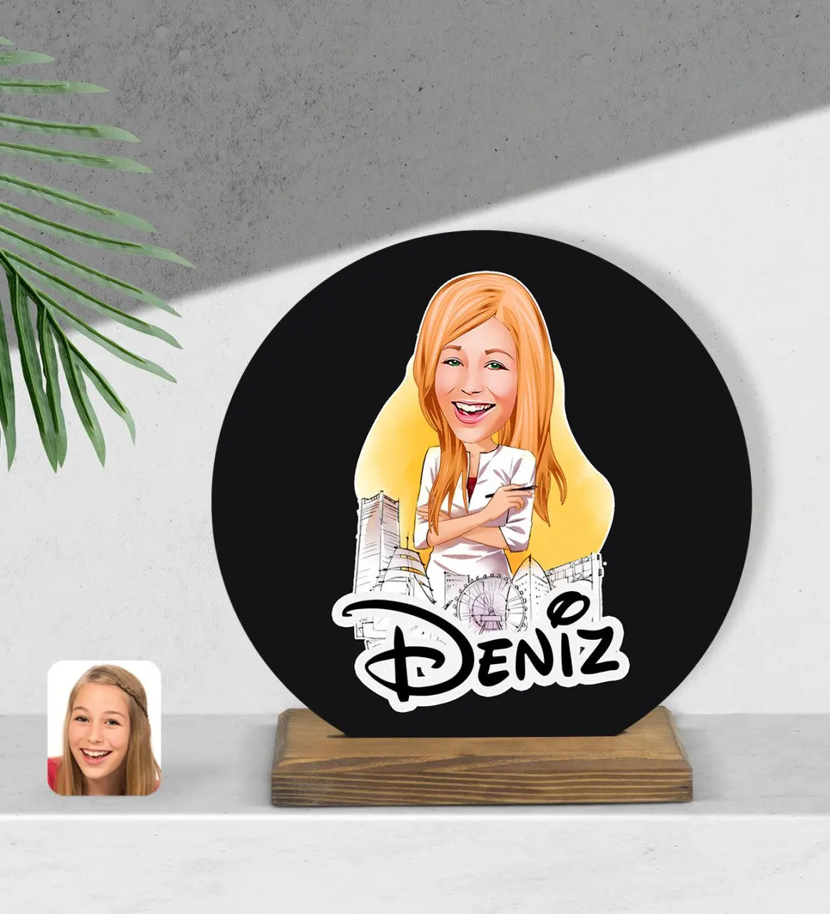 

Personalized women's architect cartoon round wooden Biblo-1