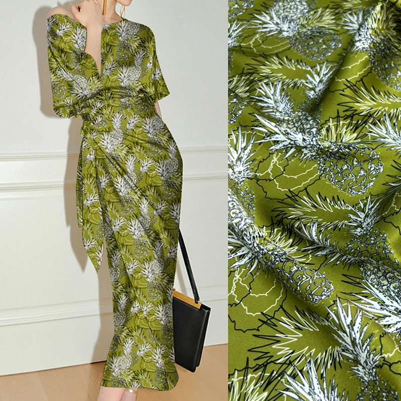 

Эластичная зеленая саржевая шелковая ткань с принтом, ширина 140 см, Ширина 20 мм, для летней, весенней, весенней блузки, платья-Ципао D1193