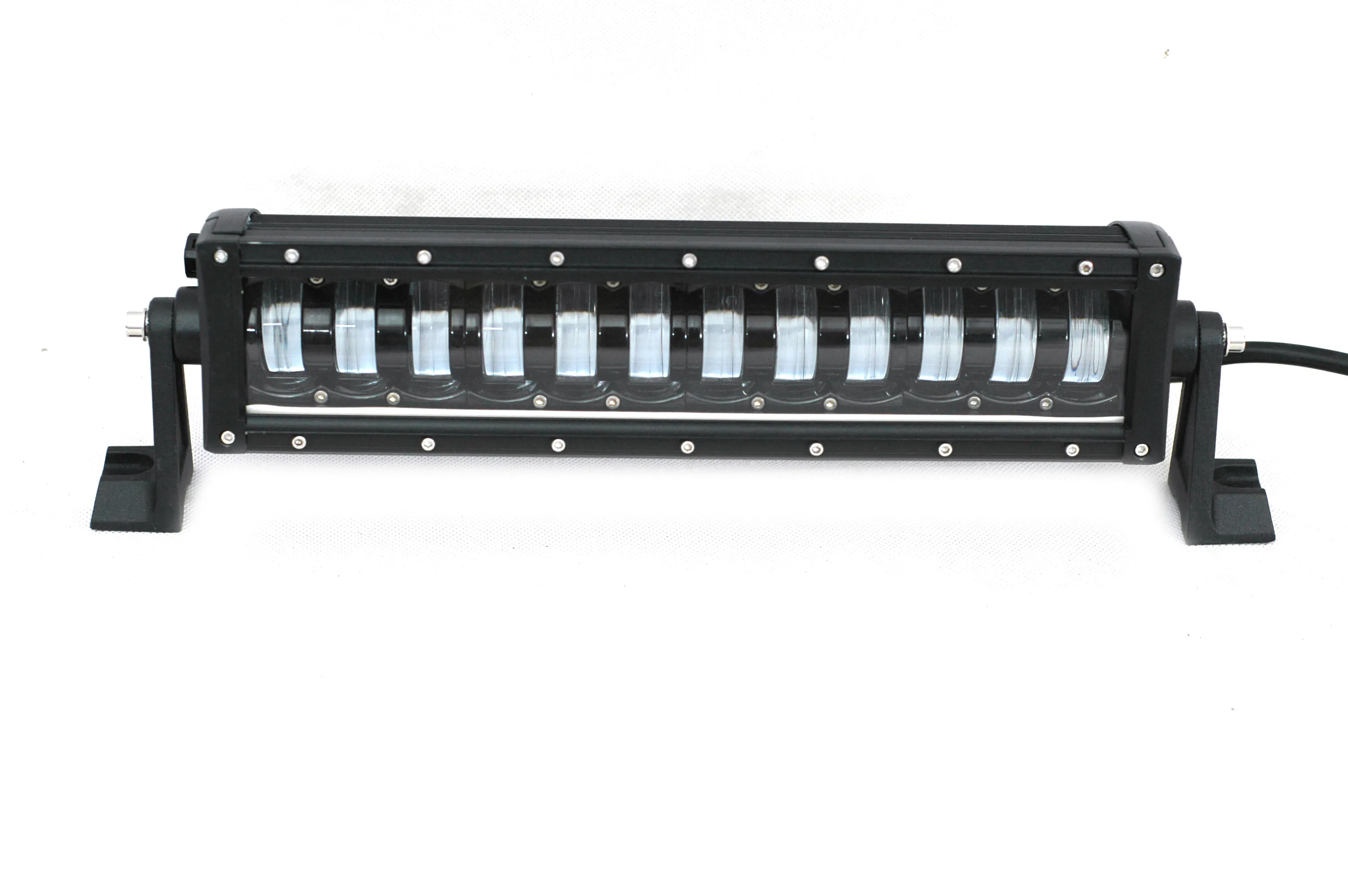 

Off Road Light 12v 24v LED Light Bar Single Row 96W High Low Beam For Car Truck 4X4 SUV Marine Camping Truck Accessories