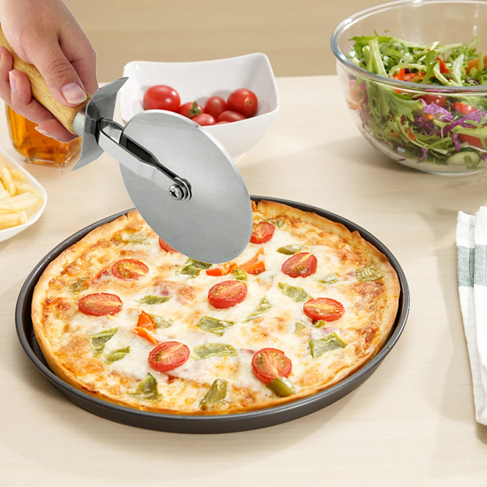 

1PC Stainless Steel Pizza Cutters Pastry Roller Cutter Pizza Knife Cookie Cake Roller Wheel Scissor Bakeware Kitchen Accessories