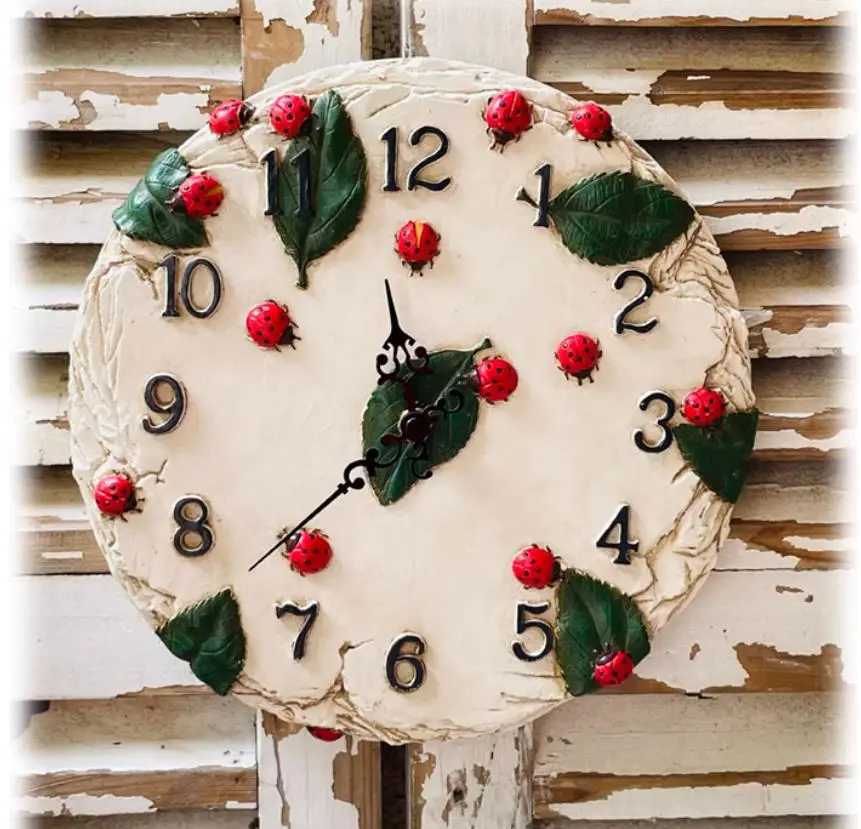 

Embossed Ladybirds Decor Silent Vintage Countryside Resin Round Wall Clock
