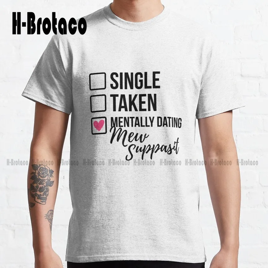 

Классическая футболка унисекс с персональным принтом «Поцелуй меня снова»