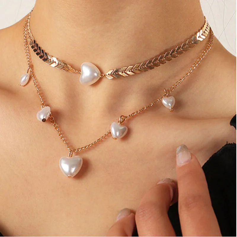 

Retro Pearl Chokers Love Metal Chains Necklaces for Women Fashion Luxury Neck Chain Multi-layer Chains Necklace Jewelry Collares