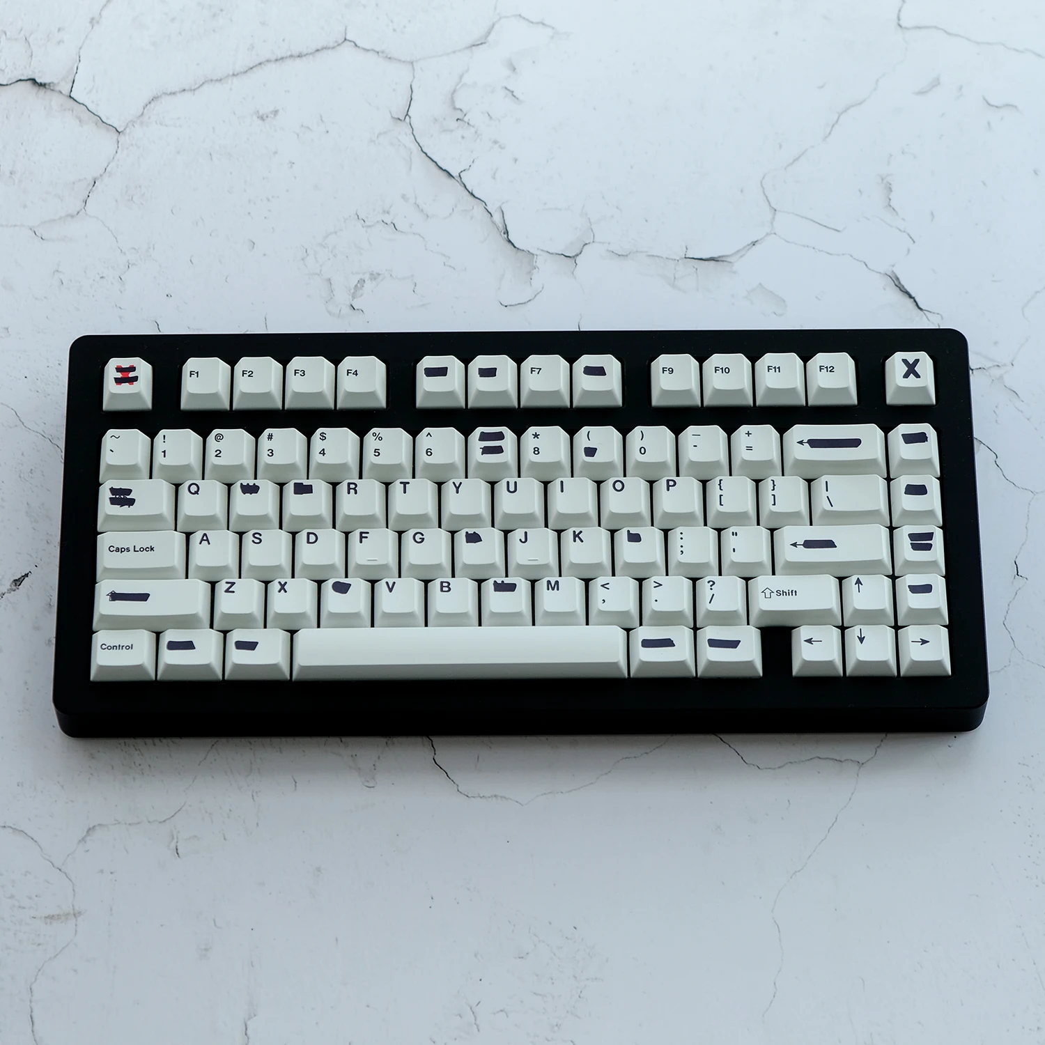 

GMK- Altered mechanical keyboard key cap made of pbt material with a complete set of thermal sublimation process