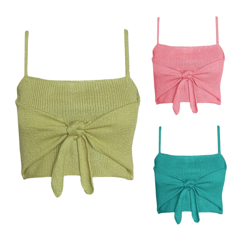 

Женский трикотажный топ на бретелях-спагетти с бантом