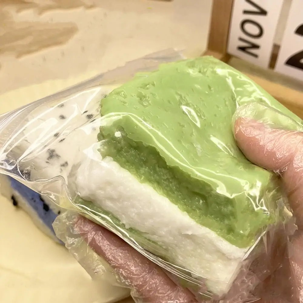 Ролевые игры трехслойные игрушки для сжима тостов матча медленный отскок тост