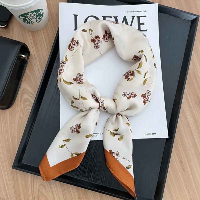 

Professional Women Scarf Korean Student Square Towel Retro Printing Artificial Silk Shawl Outdoor Neck Brace Female Scarves B84