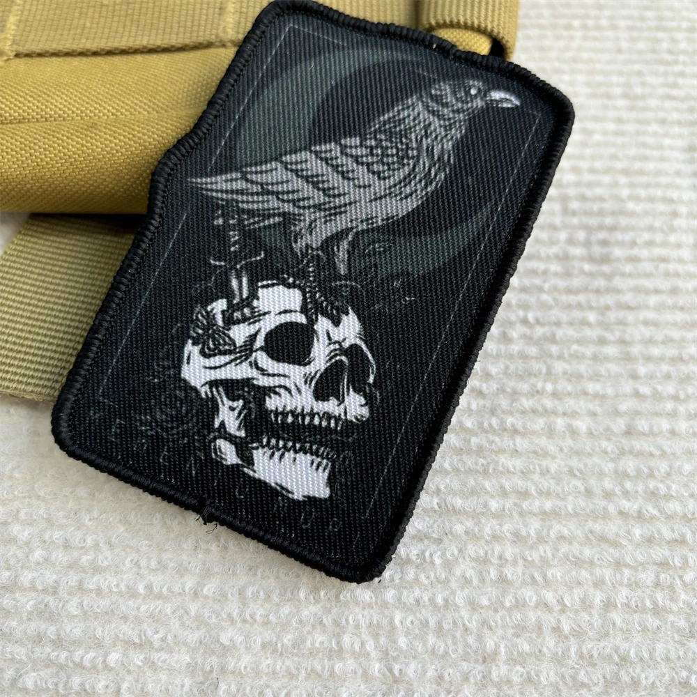 MEMENTO MORI нашивка вороны череп военный боевой значок нарукавная повязка с принтом