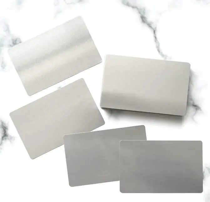 

Толщина 0,4 мм Глянцевая серебряная металлическая алюминиевая фотовспышка для лазерной гравировки 10/20/50-вы выбираете количество