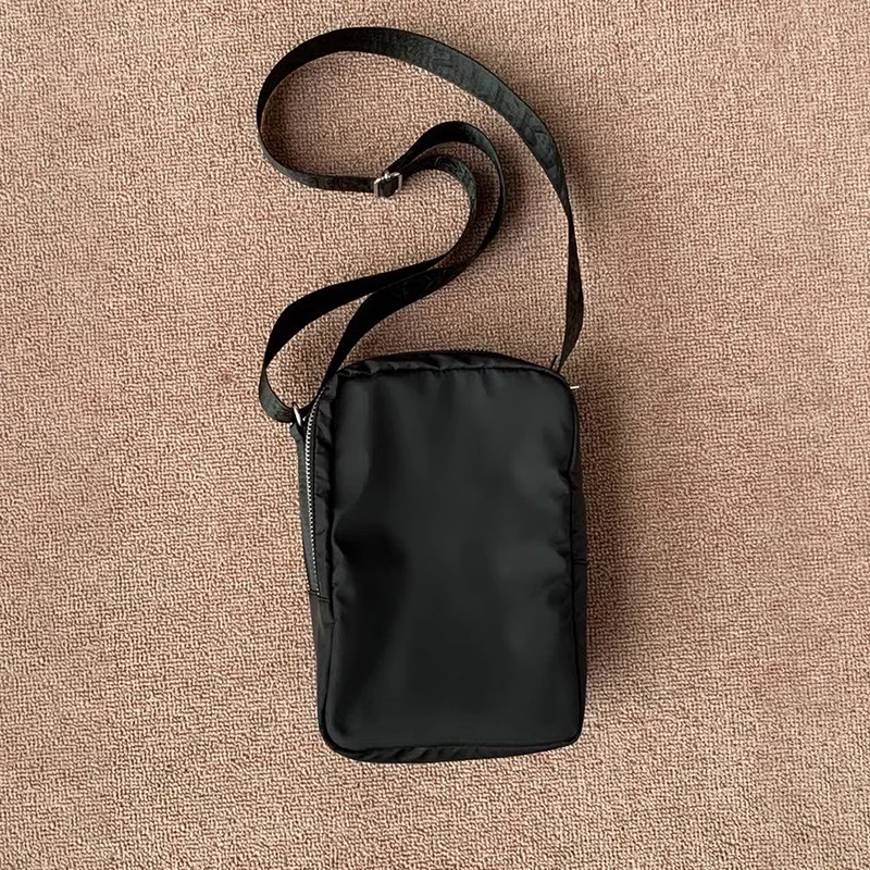 MASTERMIND New MMJ Black Soul Skeleton Bag Mastermind Japan's Multi-Functional Digital Sling Bag Cross-Body Bag and Hanging Bag