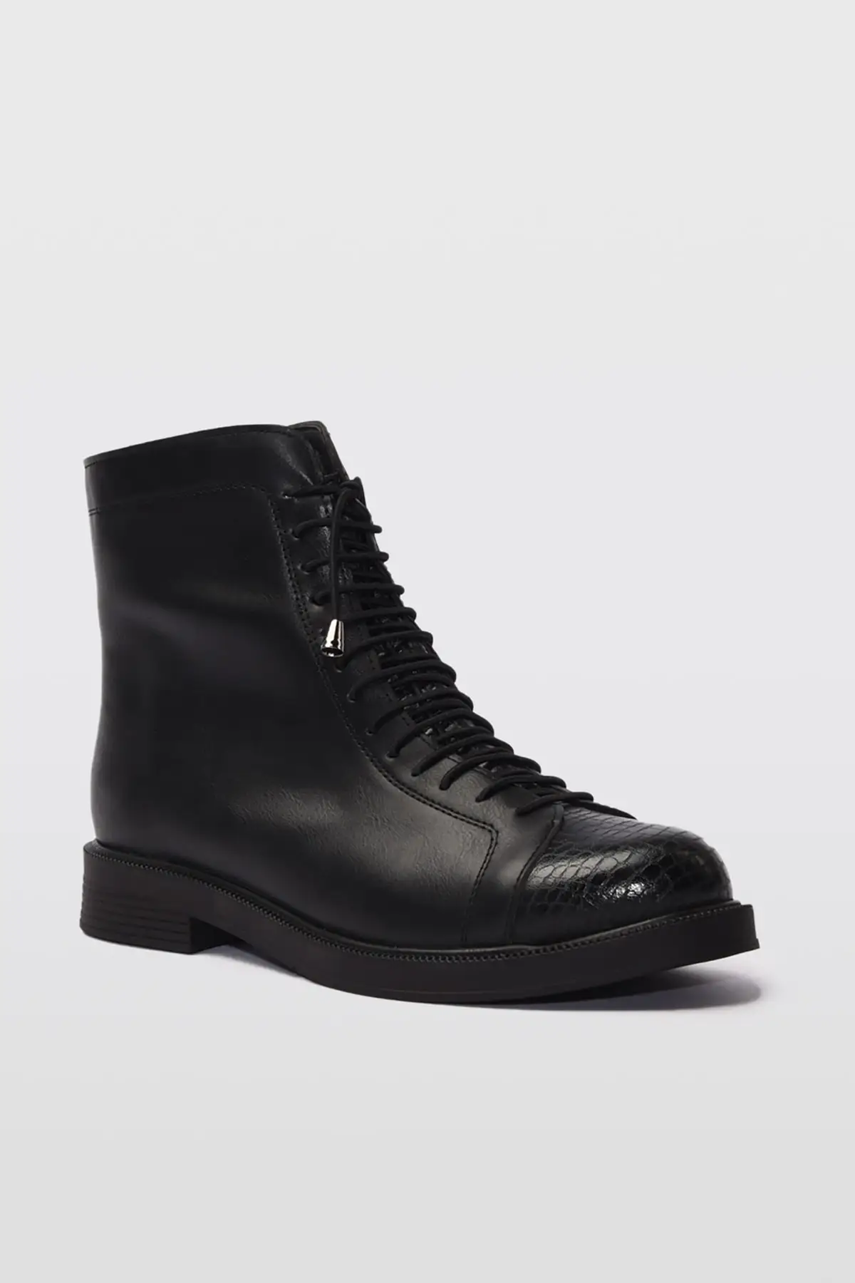 

Women BootsBlack ie & DIES New Arrival Luxury Stylish Female Boots Platform Designer Comfortable Ladies Boots High Quality