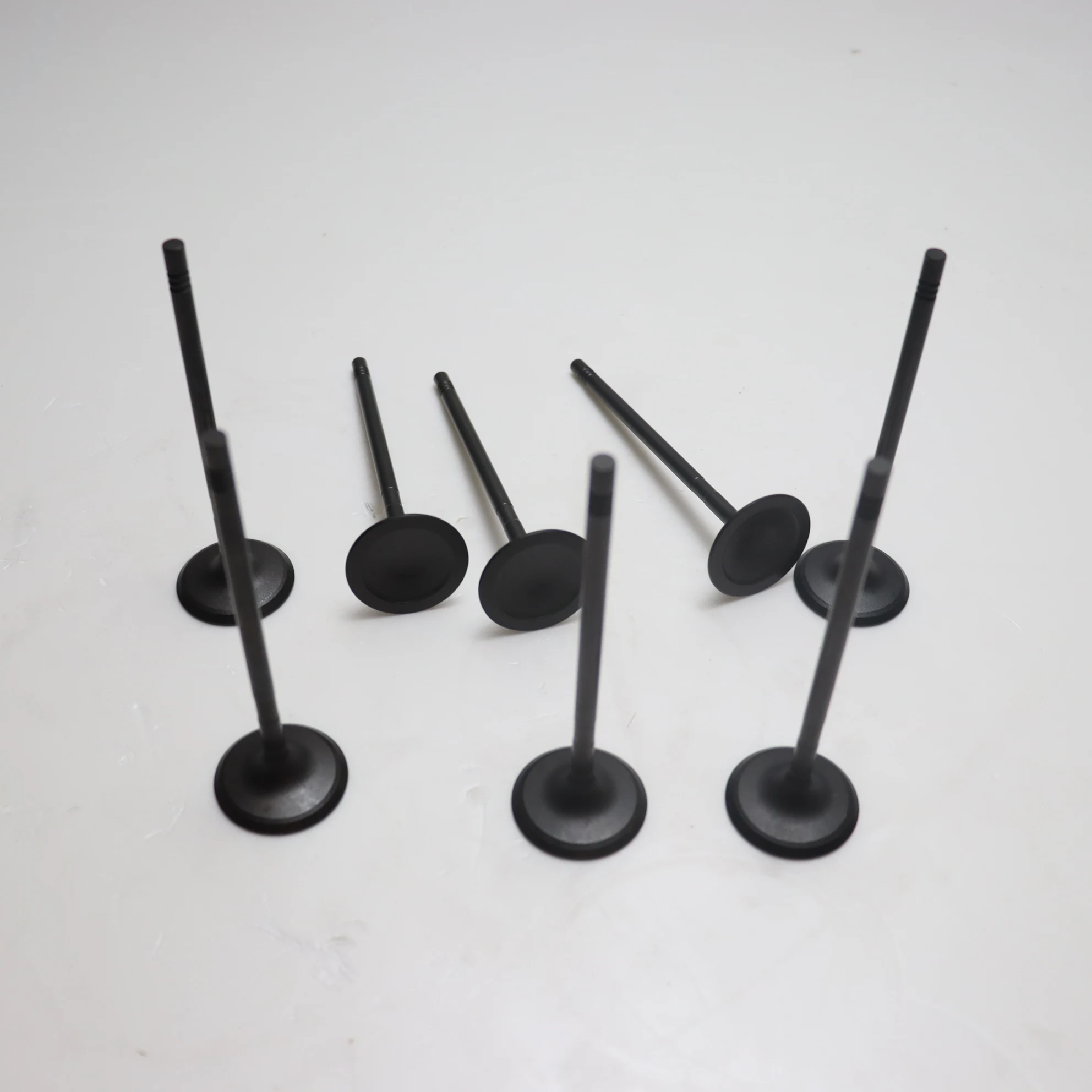 Впускной и выпускной клапан для Maxus G10 2.0L gasoline/LDV