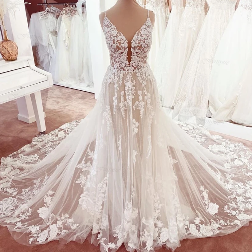 

Funyue France Lace Wedding Dresses for Women 2023 Bride A-Line Appliques Tulle V-Neck Ivory Bridal Wedding Gown Vestido De Noiva