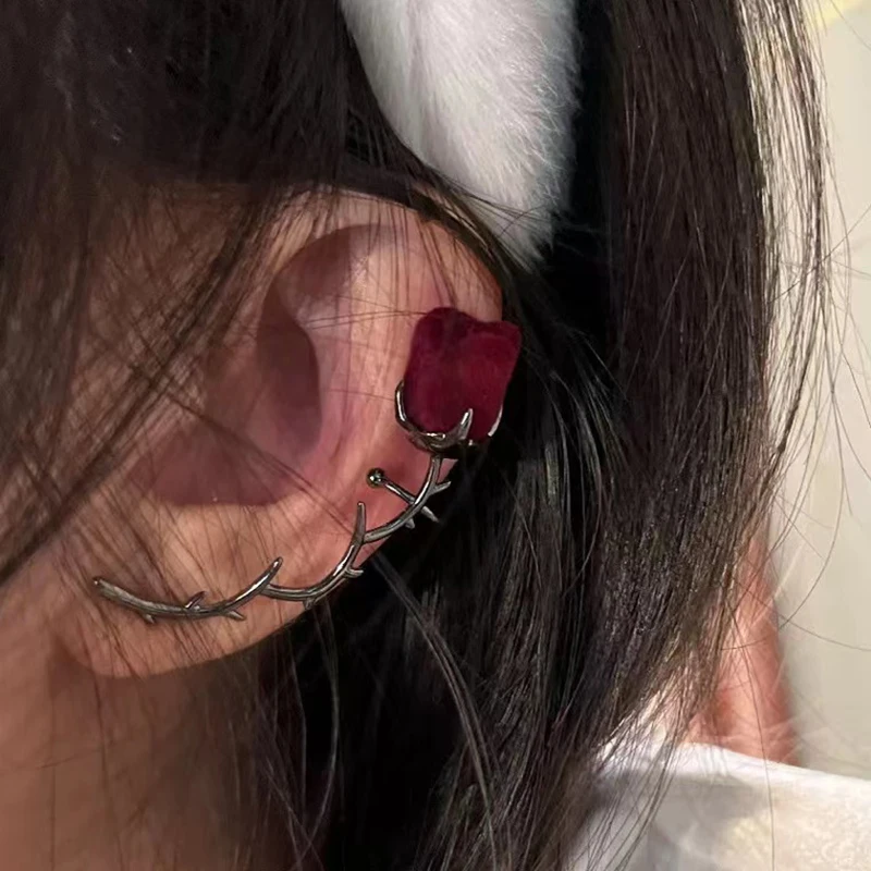 

1PC Elegant Velvet Flower Stud Earrings WomenEar Clips Temperament Trendy Ear Cuffs Wedding Earring Party Fashion Jewelry Gifts