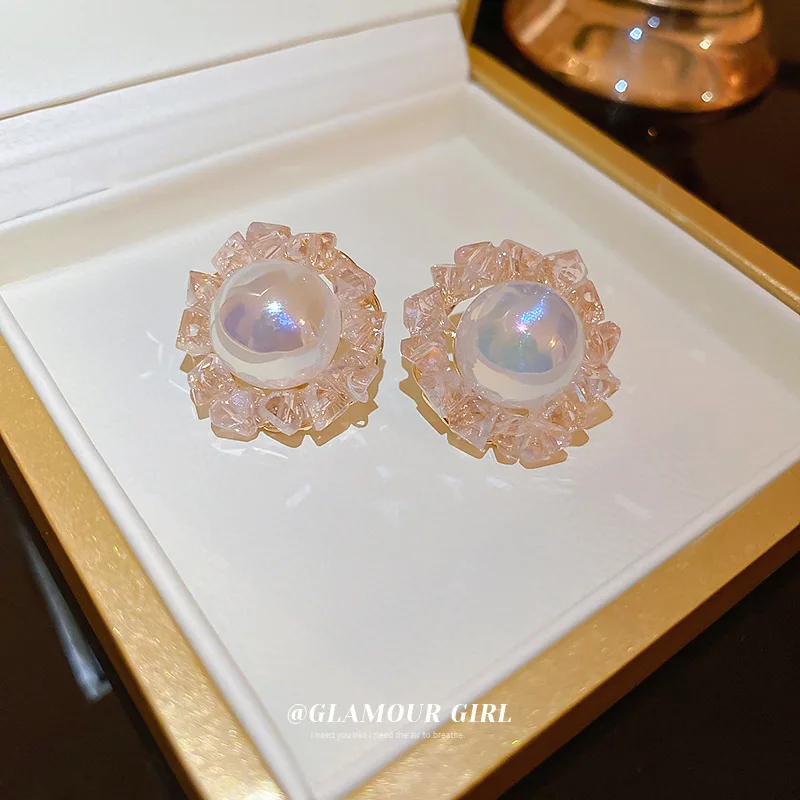 

European and American Crystal Mermaid Ji Pearl Circle Earrings French High Quality Earrings Net Red Fashion Earrings Wholesale
