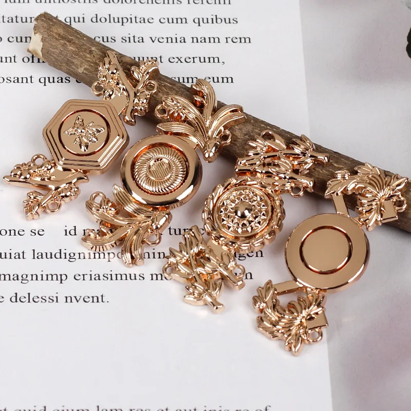 

Высококачественный Ципао Hanfu с металлической пряжкой в китайском стиле, воротник-стойка, шаль, блестящие пуговицы