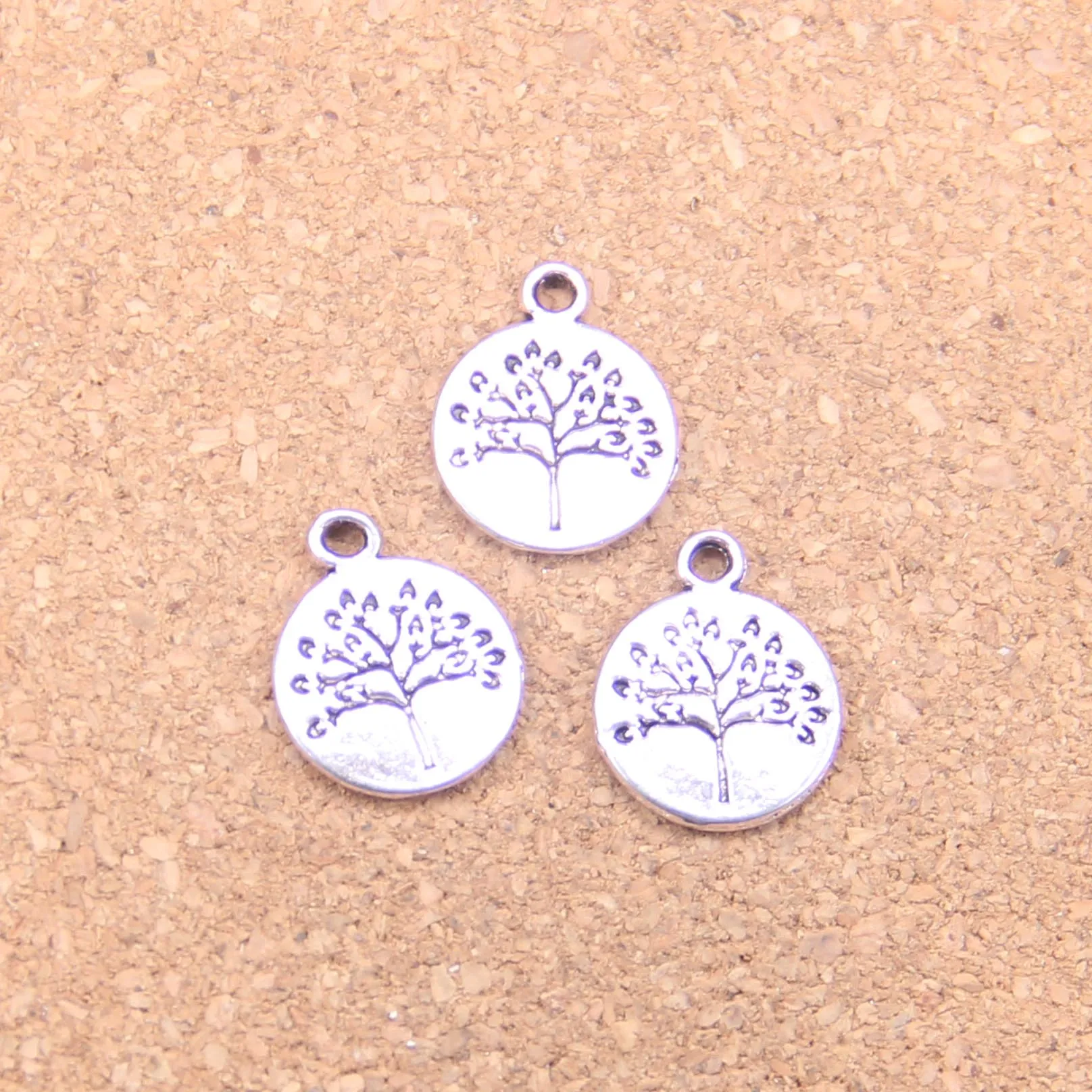 

68pcs Charms life tree 15mm Antique Pendants,Vintage Tibetan Silver Jewelry,DIY for bracelet necklace