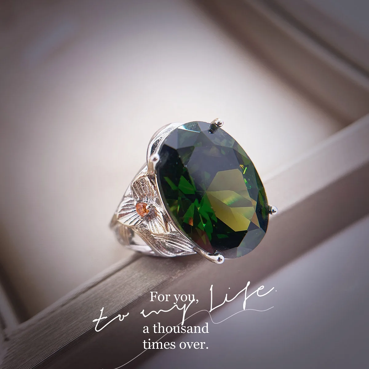 

Модные обручальные кольца с фианитом серебряного цвета, зеленое Винтажное кольцо с кристаллом овальной формы, подарок для женщин, оптовая продажа, Прямая поставка