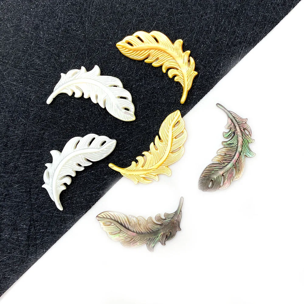 

Natural Seawater Shell Carved Feather Pendant 17x33mm for Making Creative Jewelry DIY Necklace Earring Charm Fashion Accessories