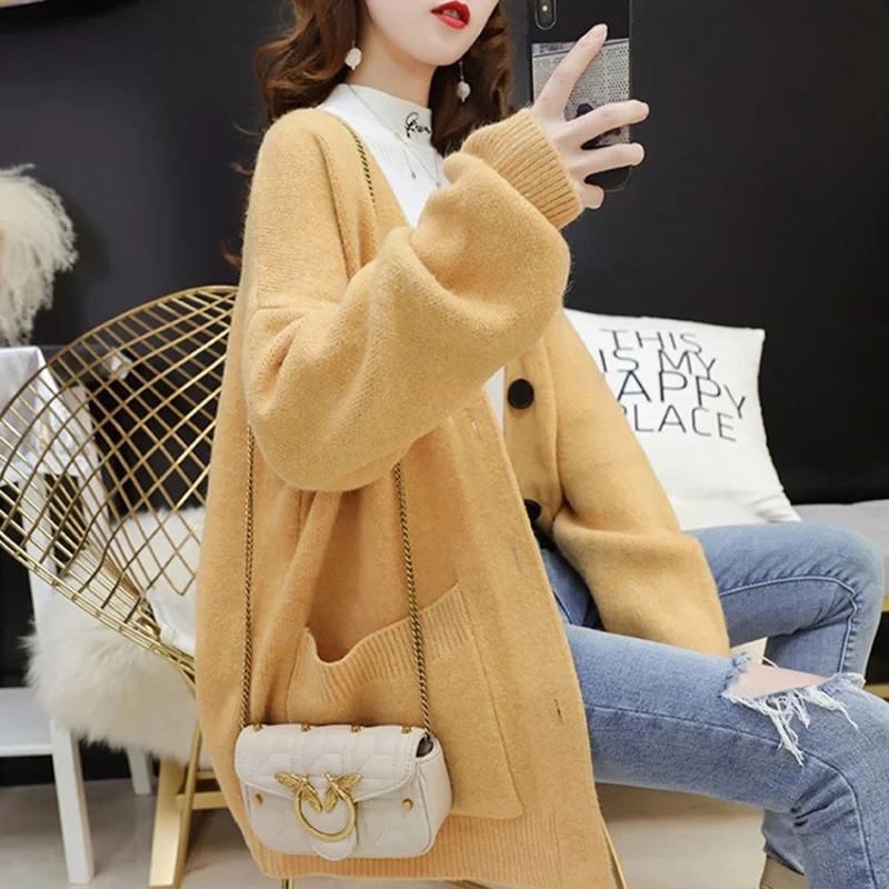 

Blue Yellow Red Knitted Sweater Women Tops Autumn White Loose Big Pocket V-Neck Long Sleeve Knit Cardigan Female Ladies Jumper