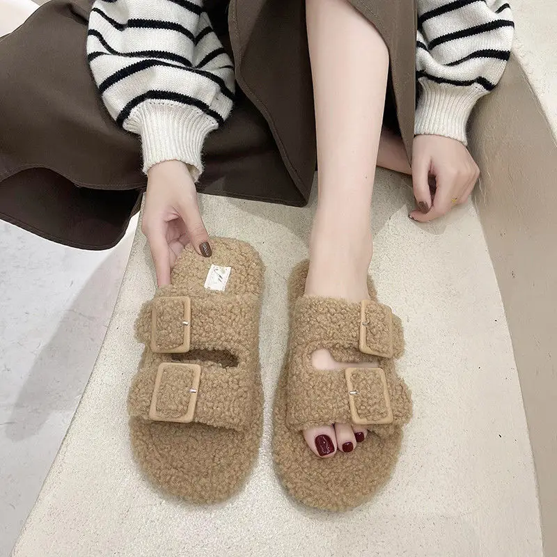 

Шлепанцы женские меховые, летние, коричневые, 2022