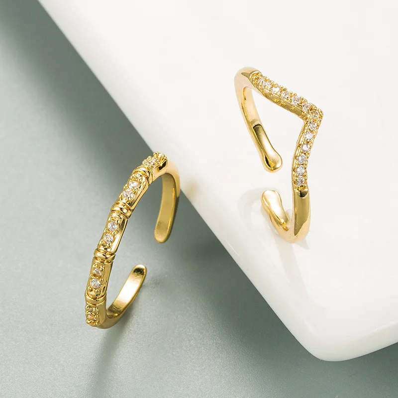 Модное регулируемое кольцо V-образной формы с золотым орнаментом обручальное для