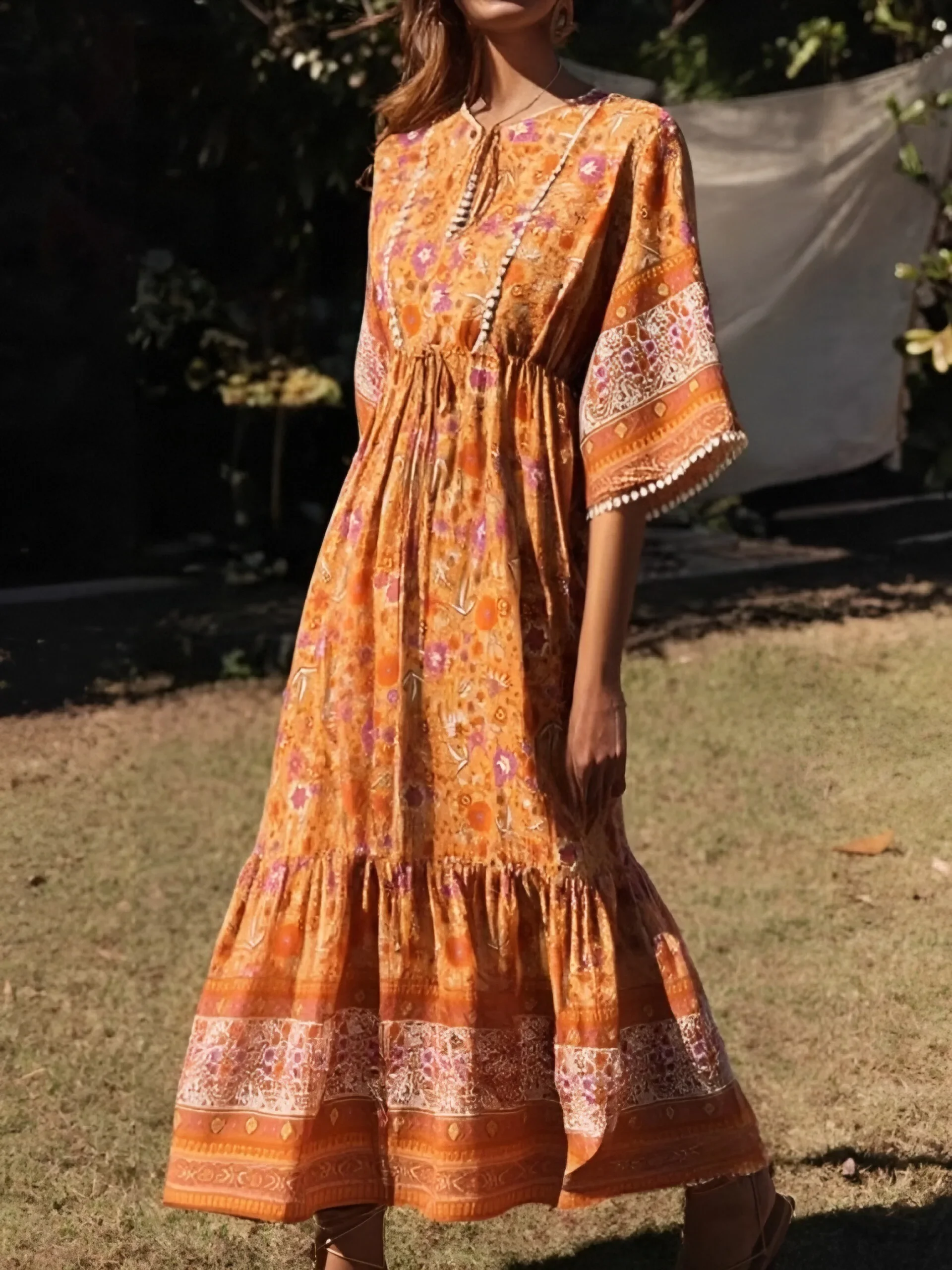 Платье макси с цветочным принтом и рукавами летучая мышь