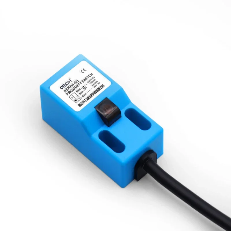 Индуктивный датчик приближения SN04 4 мм