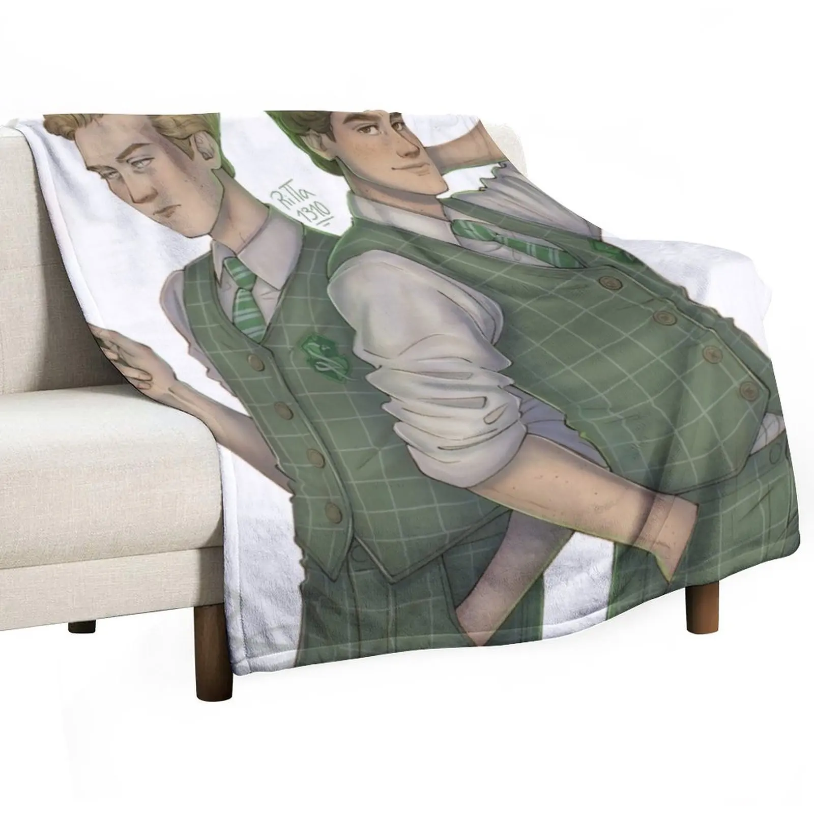 Пушистое одеяло Sebastian and Ominis