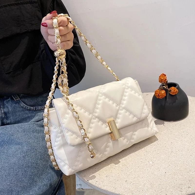 

Роскошная дизайнерская сумочка, маленькие сумки через плечо из искусственной кожи для женщин 2021, металлическая сумка через плечо с цепочко...