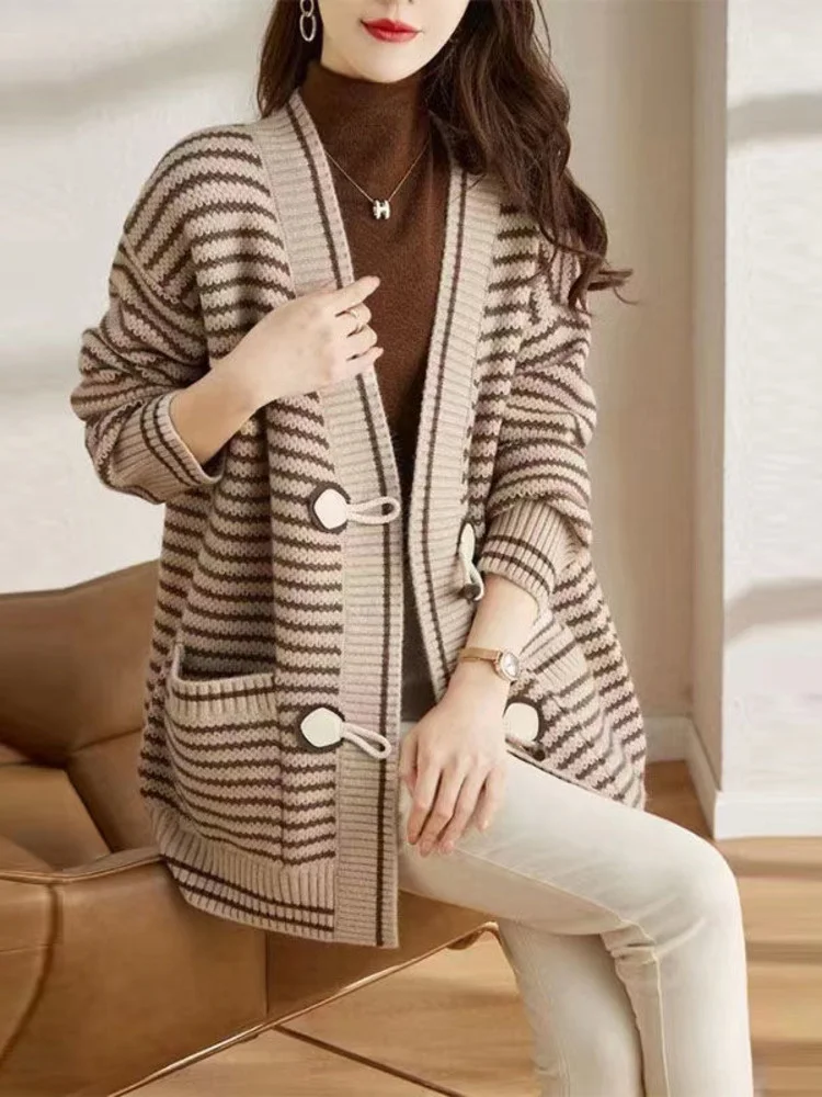 

Women Knitted Elegant V-neck Sweater Cardigan Coat Loose Single Breasted Causal Daily Elegant Vintage Sweaters Outwear New