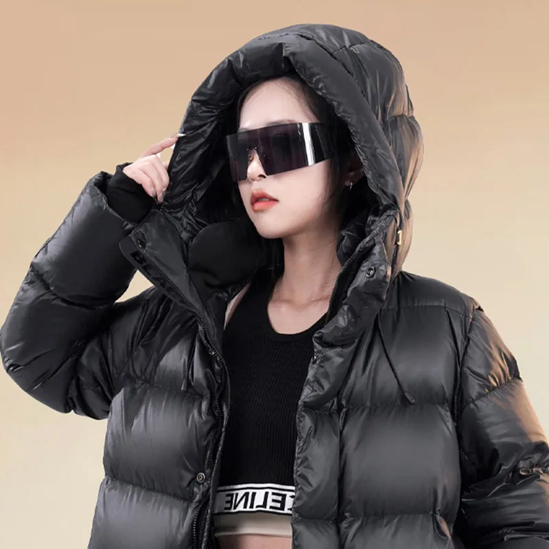 Женский теплый пуховик с капюшоном на белом утином пуху модель H122 зиму 2024