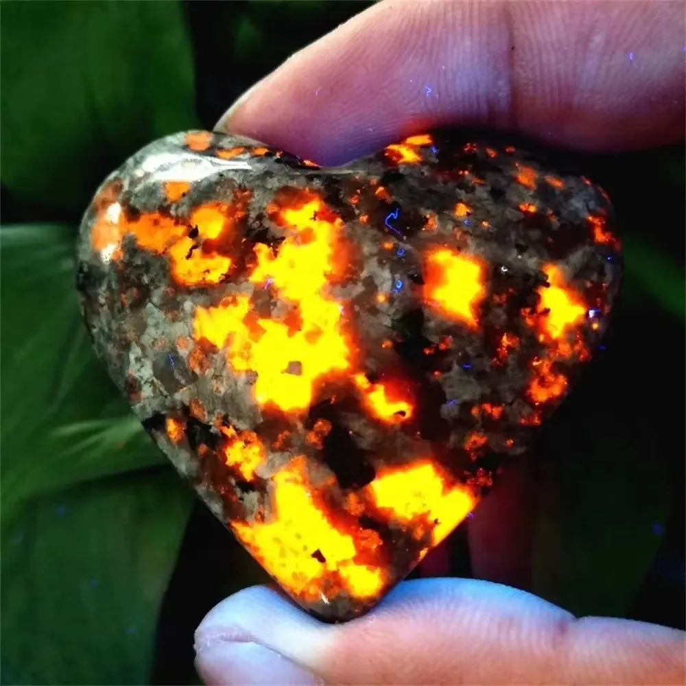 

Yooperlite сердца для коллекции