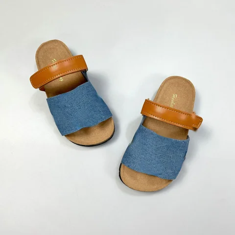 Сандалии Детские в стиле ретро, модные пляжные босоножки на плоской мягкой подошве, брендовая однотонная обувь для малышей с петлями, лето