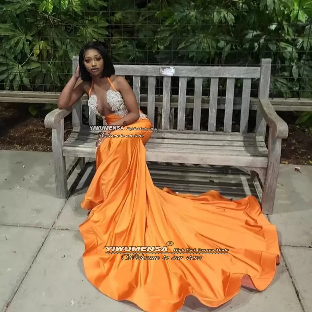 

Orange Mermaid Prom Dress 2022 Halter Neck Sliver Appliques Sexy Backless South African Black Grils Formal Evening Party Gowns