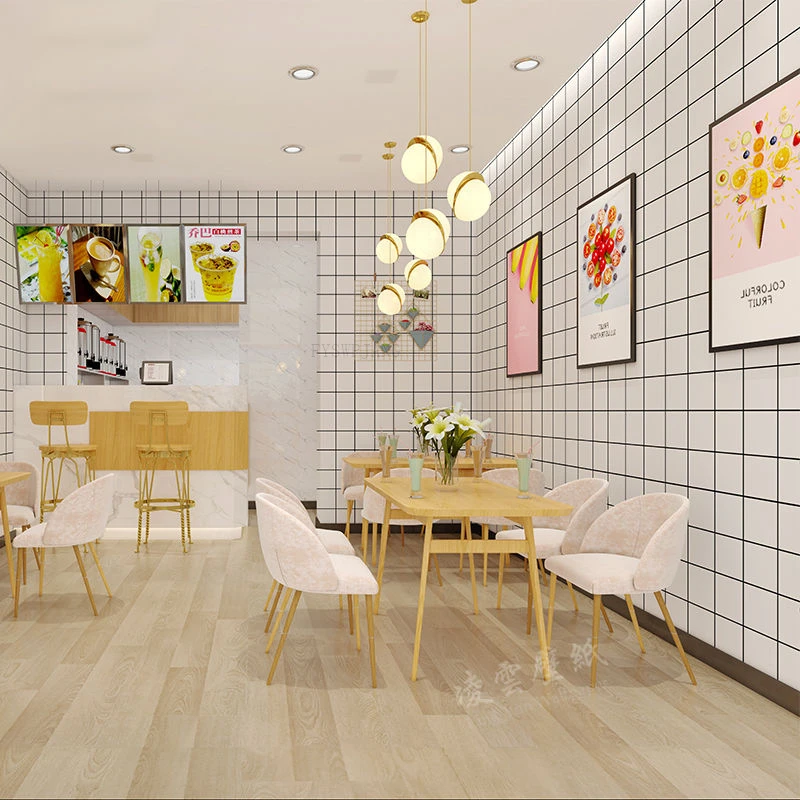 Рисунок 4 - Самоклеящиеся обои из алюминиевой