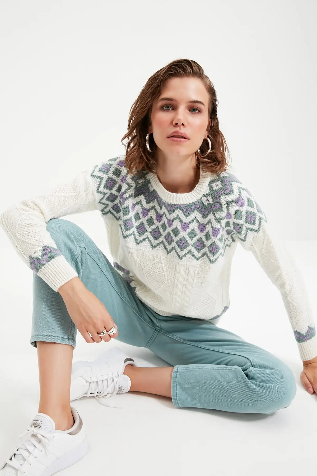 

Trendyol Jacquard Bike Collar Knitwear Sweater TWOAW22KZ1548
