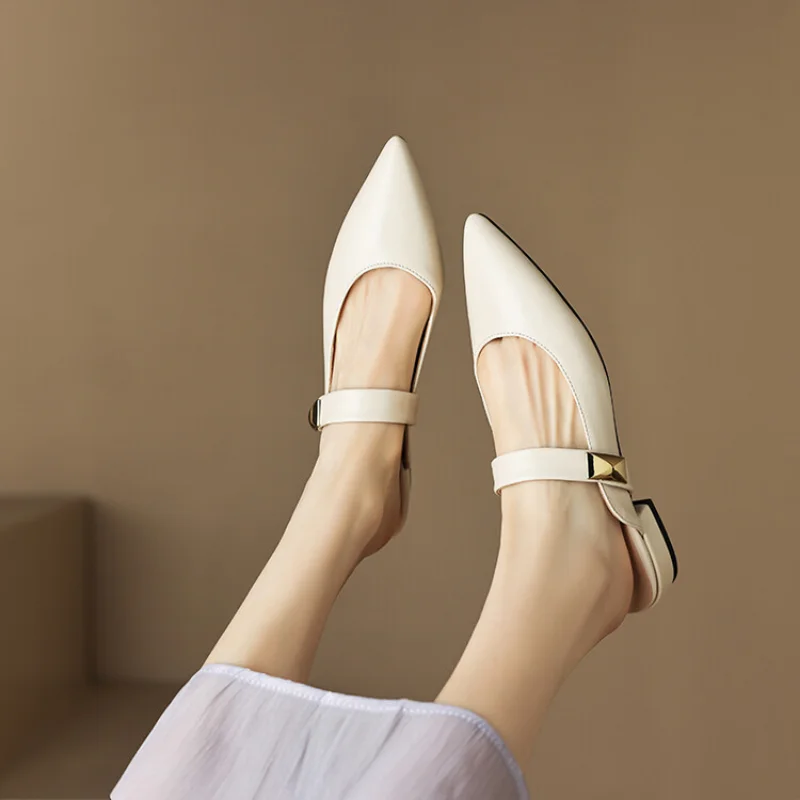 Женские шлепанцы с острым носком на низком каблуке высотой 3 5 см