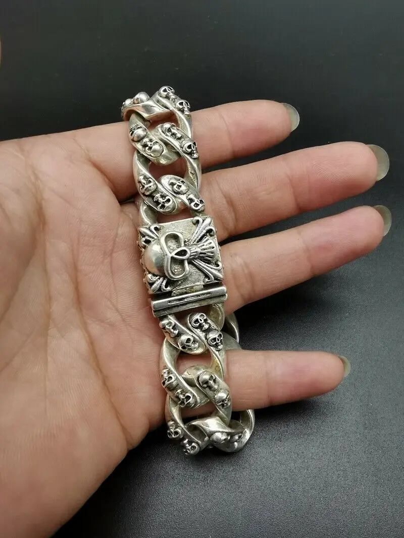 

Old Chinese tibet silver hand-carving Skull lucky Bracelet