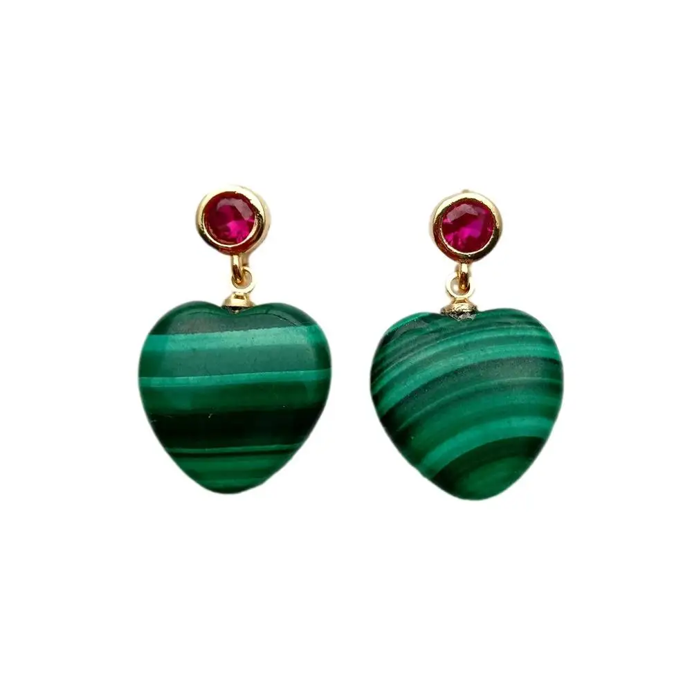 

Женские серьги-гвоздики с натуральными камнями