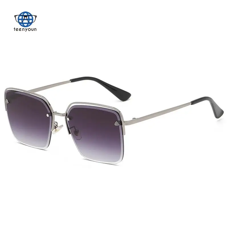 

Teenyoun New Maiba's Same Sunglasses, Luxury Brand Fashion Online Celebrities, Women Wearing Punk Sun Glasses