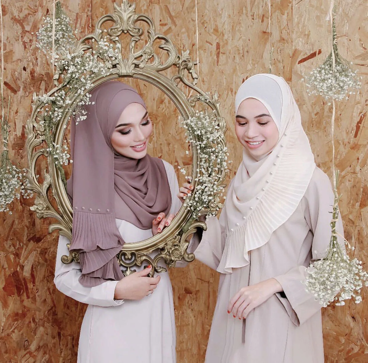 Women's Spring and Summer Muslim Pearl Chiffon Shirring Women's Gauze Solid Nailed Pearl Wrinkle Splice Tissue