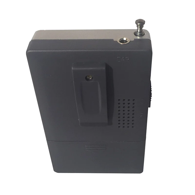 Портативный AM FM-радиоприемник работающий от батареек AA