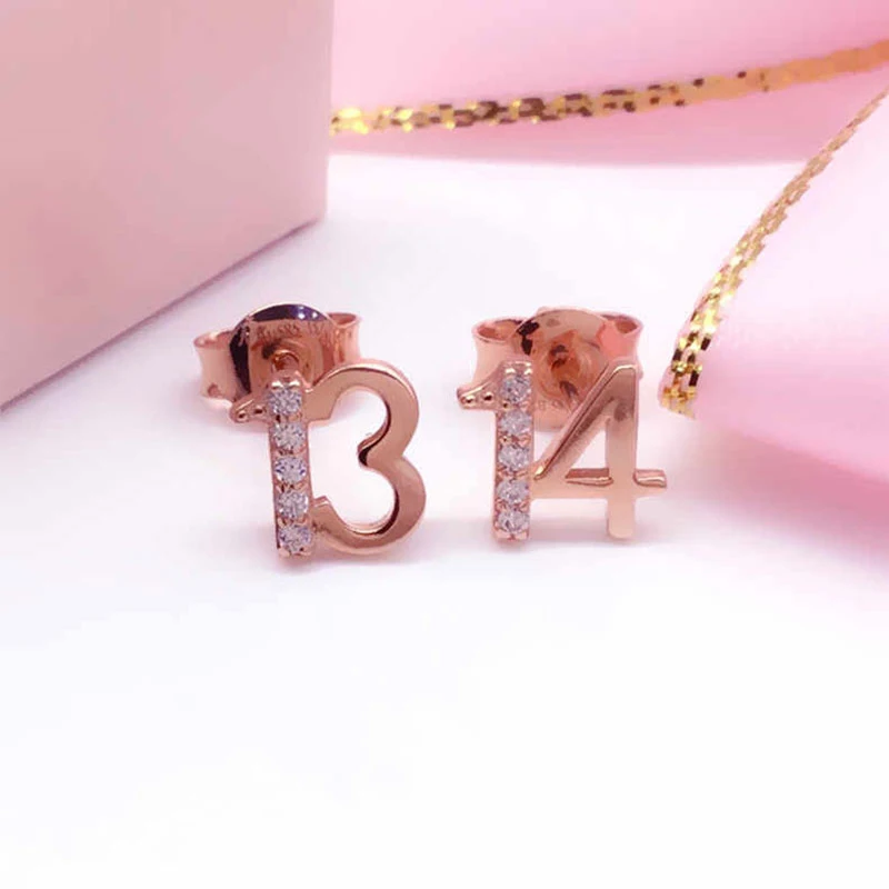 

Женские серьги-гвоздики из розового золота 585 пробы с кристаллами