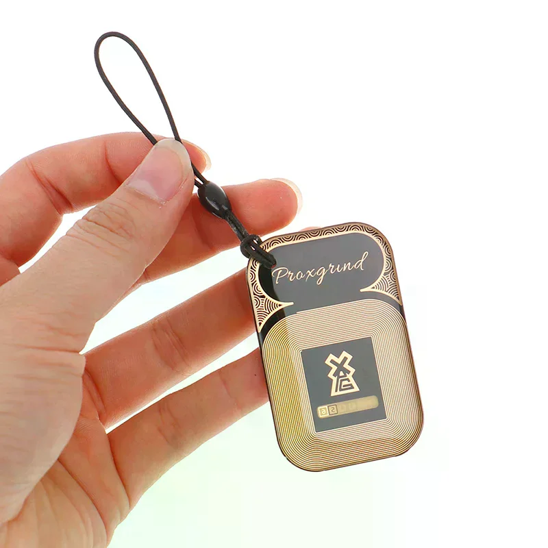 Фото 1 шт. крошечный портативный двухчастотный детектор поля RFID от Proxgrind №1