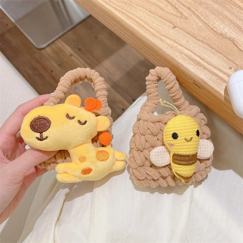 

Woolen Knitting Bee Giraffe Case for AirPods Pro2 Airpod Pro 1 2 3 Bluetooth Earbuds Charging Box Protective Earphone Case Cover