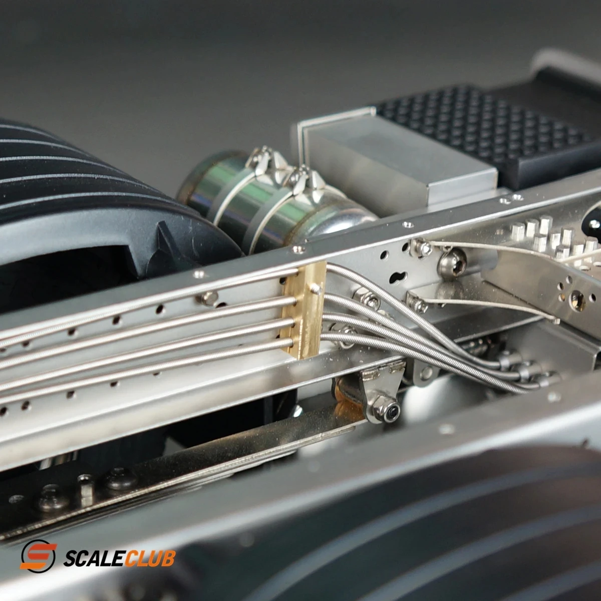 Рисунок 4 - Масштабируемая модель трактора