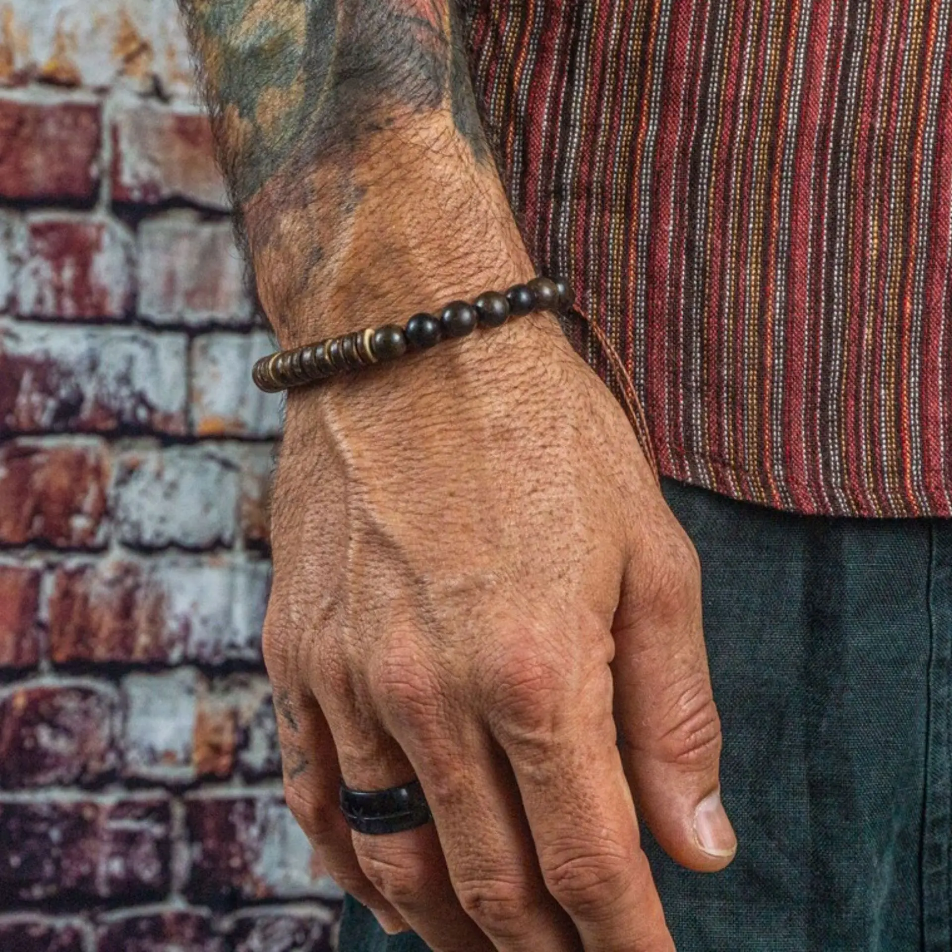 Винтажный браслет ручной работы с бусинами и черепом