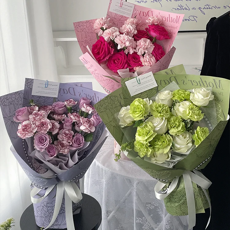 Бумажный пакет с принтом гвоздики на День Матери 20 (38x50 см)